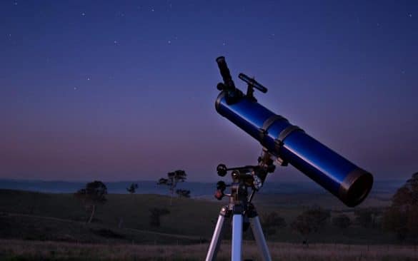 Astronomie en Auvergne | Élément Terre - © Ryan Wick-Flickr - téléscope